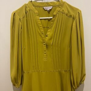 Nanette Lepore Chartreuse Long Sleeve Dress gently worn women’s size 8